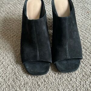 Via Spiga Hennie Black Mules Women's Shoes size 7.5